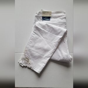 White Women’s Lace-Hem Jeans